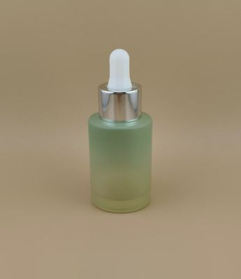 Nuevo diseño, cambio gradual transparente, botella cuentagotas redonda mate verde matcha K-GBL30 para esencia