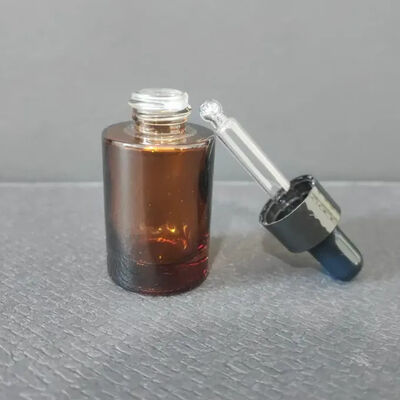 Botella de vidrio vacío y transparente de lujo personalizada Color personalizado Botella de goteo de aceite esencial de 15 ml