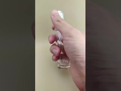 Diseño delicado, transparente, suave, redondo y largo botella de goteo para la esencia.