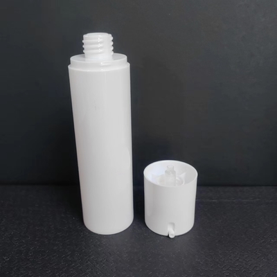 Botella de bomba sin aire de 80 ml con superficie mate / brillante
