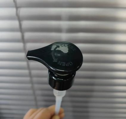 Bomba dispensadora de loción mate color personalizado plástico liso bloqueo izquierdo y derecho bomba de emulsión