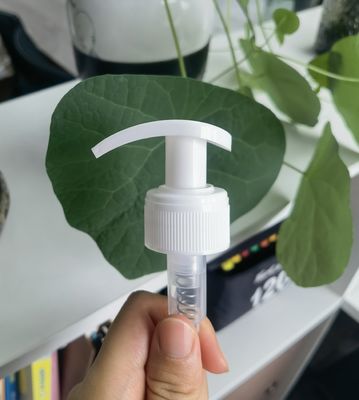 Pompas de loción 316SS Dispensador de loción corporal de primavera blanca Pompas de cuello 24 / 28 Tasa de descarga K202-5