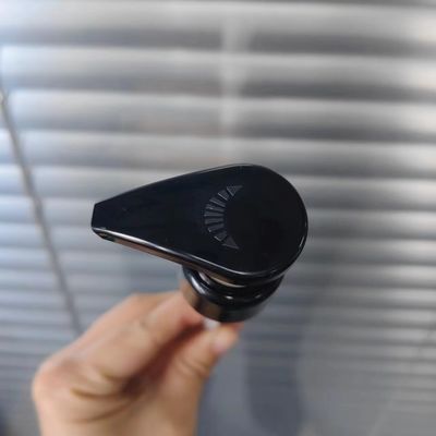 Bomba de loción PP con cierre de rosca fina, cabezal de silla de montar, bomba de loción de plástico con cierre de rosca