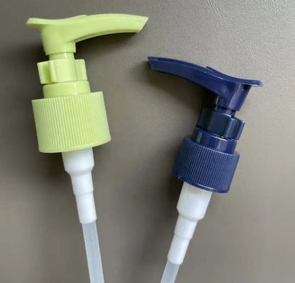 Dispensador de loción de material PP personalizado verde bomba con cerradura de clip para loción de cuidado de la piel de jabón líquido