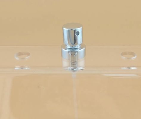 Características No derramamiento de aluminio Crimp Pump Perfume Sprayer Spray K401