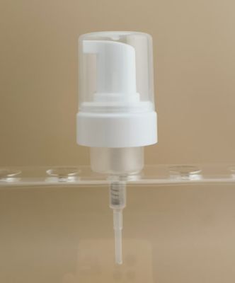 Diseño delicado de bomba de espuma grande de plástico blanco para botellas de gel de ducha