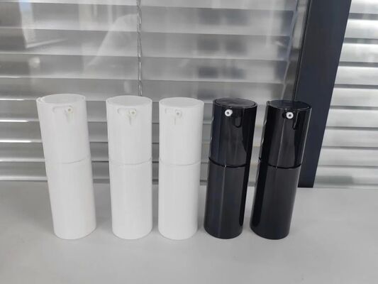 Botella cosmética sin aire 30 ml Loción cosmética / Spray de niebla fina Botella de bomba sin aire