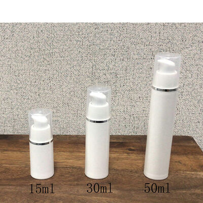 Eco-friendly 15ml 30ml 45ml 50ml Transparente Vacío PP Plastic Envasado de plástico para cosméticos Contenedor de suero Loción Flasca de bomba sin aire