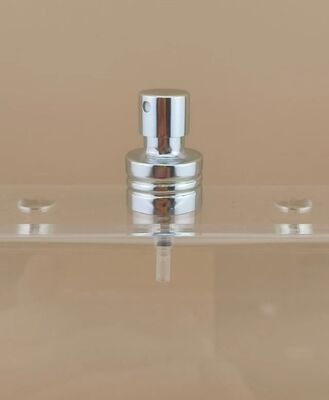 El botón de aluminio plateado personalizado es un tornillo de pulverización fino para perfume