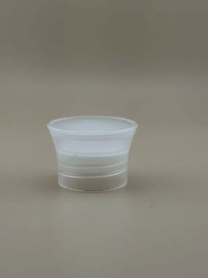 Nuevo diseño 24 mm corona botella de tornillo tapa PP tapa de plástico para la botella