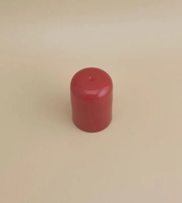 Bonito diseño tapa de plástico rojo para botellas de cuidado de la piel