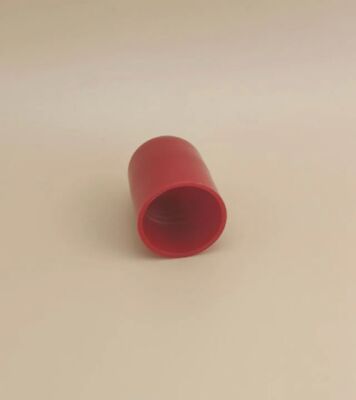 Bonito diseño tapa de plástico rojo para botellas de cuidado de la piel