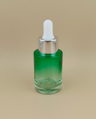 Nuevo Diseño Transparente Cambio Gradual Verde Oscuro Suave Botella Redonda con Cuentagotas K-GBL30 para Esencia