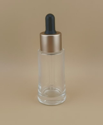 Nuevo diseño de botella cuentagotas de pirámide truncada lisa y transparente para esencia