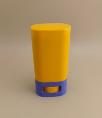 Envases de bálsamo labial liso amarillo y púrpura 2304 para lápiz labial