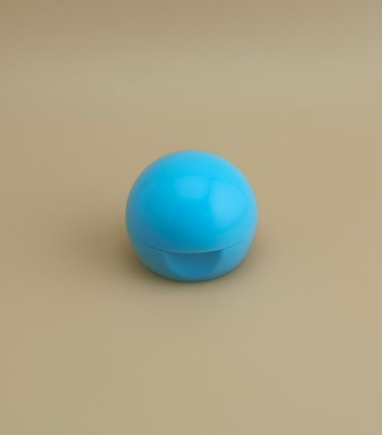 Tapa esférica lisa de plástico azul cielo para botellas cosméticas
